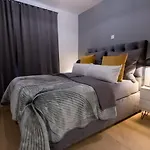 Mark'S Place Luxury Apartment With Free Private Garage Zadar