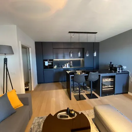 Mark's Place Luxury With Free Private Garage * זאדאר