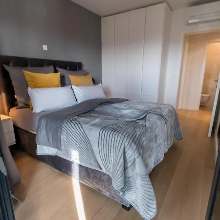 Apartment Maan Bz15 Luxury