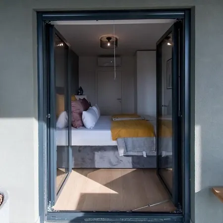 Maan Bz15 Luxury Apartment